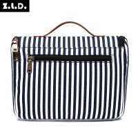 uploads/erp/collection/images/Luggage Bags/mugubag/XU0315627/img_b/img_b_XU0315627_3_BNSc3-vYLhXwS1tfGTH6-Ziw47UJlGZR